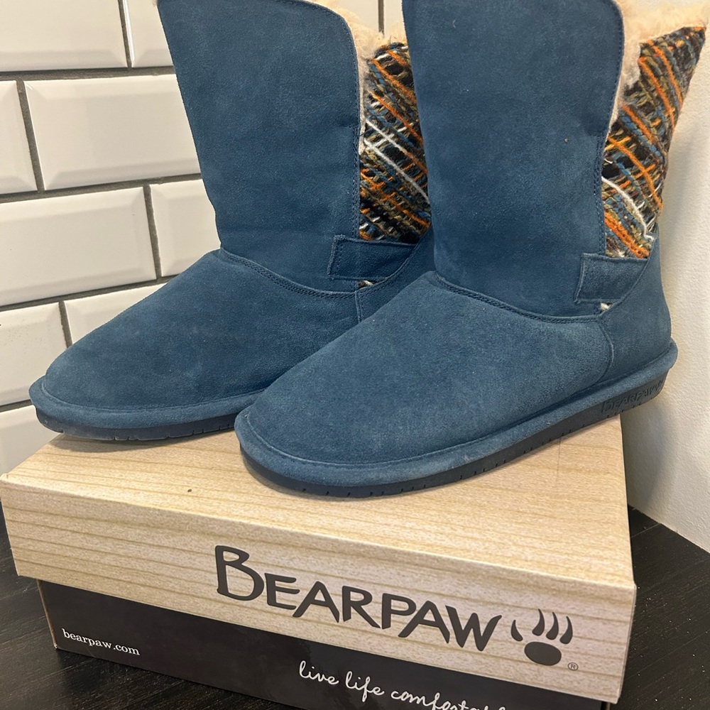 BearPaw Geneva Blue Suede Boots with Patterned Accents